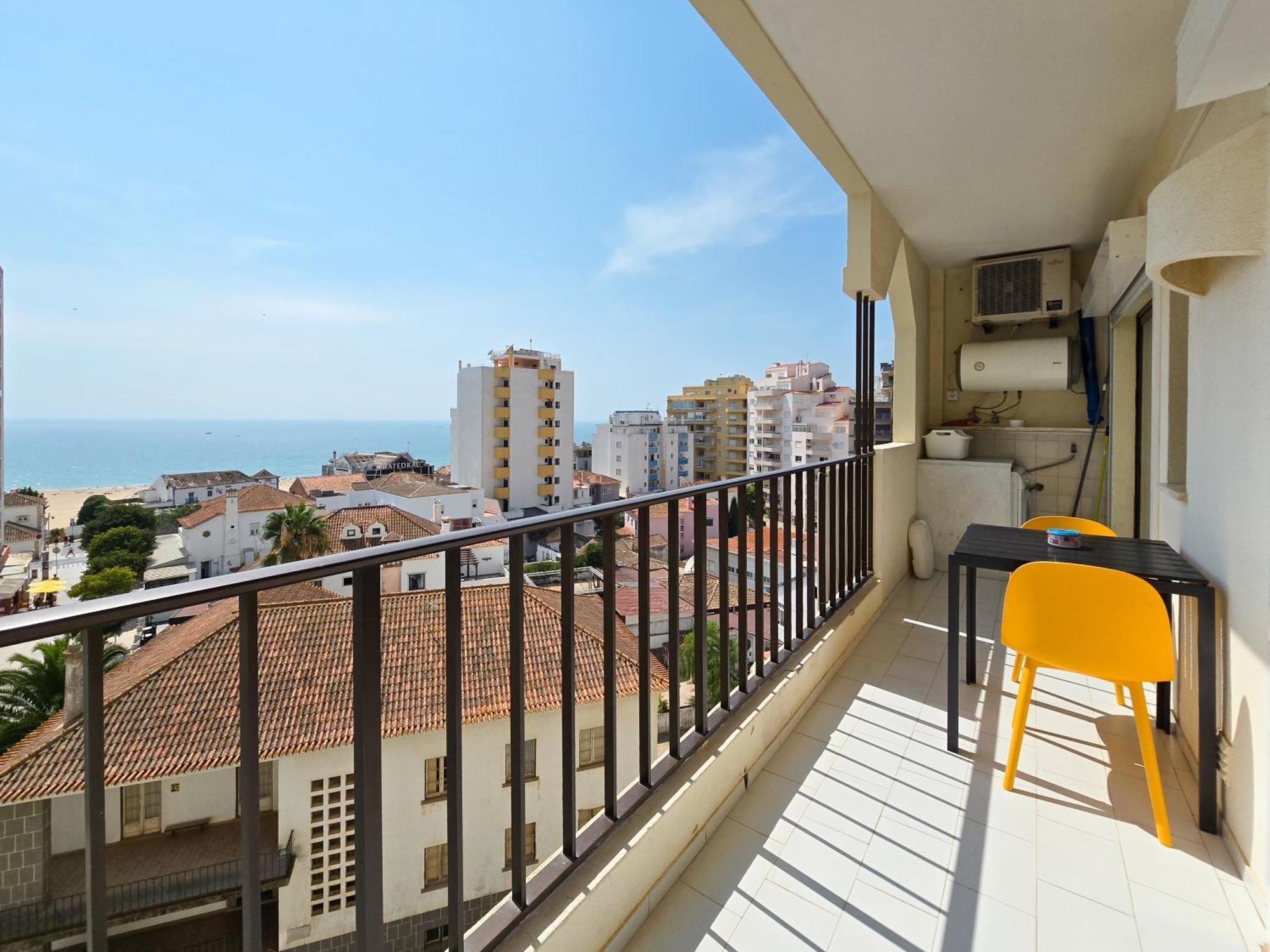 Апартаменты Apartamento Praia Rocha Vista Mar Ambar Портиман Экстерьер фото