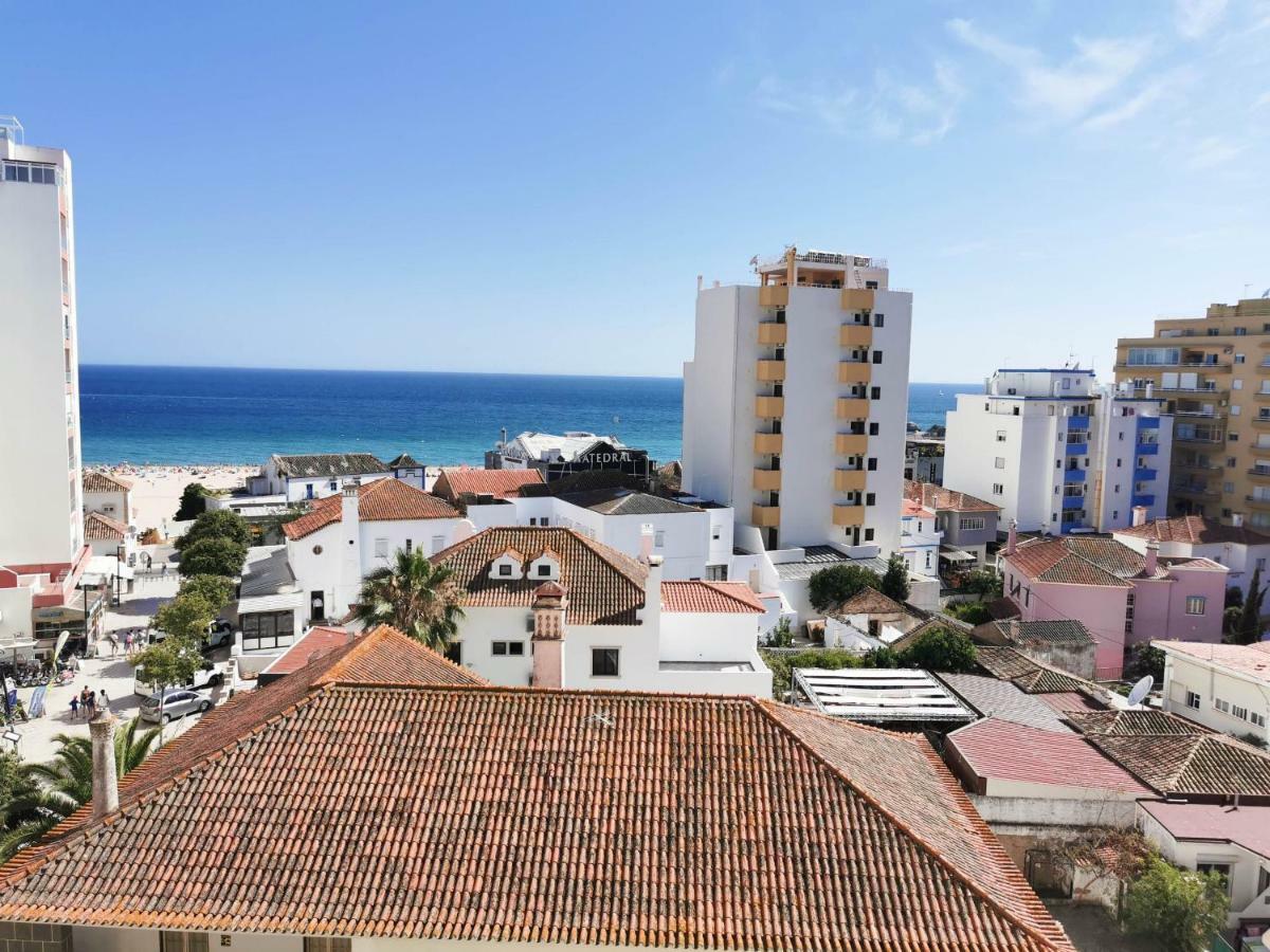 Апартаменты Apartamento Praia Rocha Vista Mar Ambar Портиман Экстерьер фото